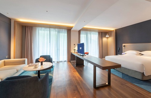 Meishan Hotel | Holiday Inn Express E'Mei Qiliping by IHG