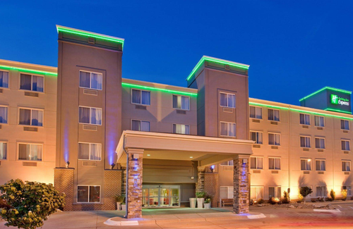 Fremont Hotel | Holiday Inn Express Fremont, an Ihg Hotel