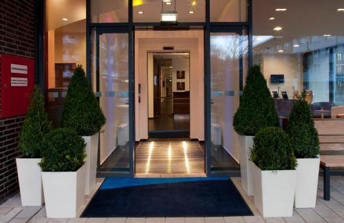 Guetersloh Hotel | Holiday Inn Express Gütersloh by IHG