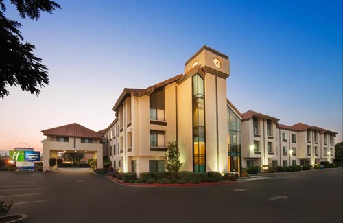 Santa Clara Hotel | Holiday Inn Express Hotel & Suites Santa Clara - Silicon Valley