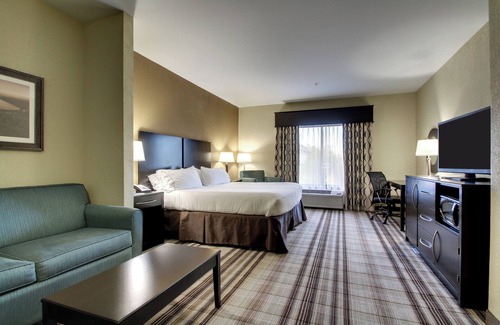 Natchez Hotel | Holiday Inn Express Hotel & Suites Natchez South by IHG