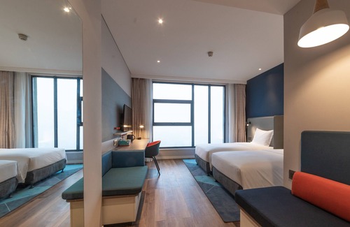Gulou District Hotel | Holiday Inn Express Kaifeng City Center by IHG