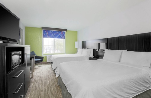 Lancaster Hotel | Holiday Inn Express Lancaster by IHG