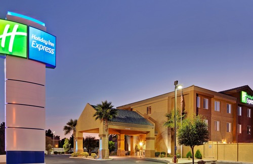 Sunrise Manor Hotel | Holiday Inn Express Las Vegas-Nellis, an Ihg Hotel