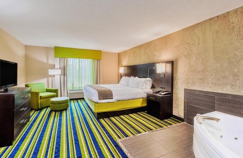 Minden Hotel | Holiday Inn Express Minden