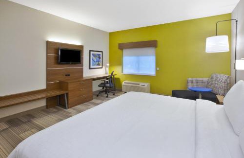 Fishers Hotel | Holiday Inn Express Rochester-Victor by IHG