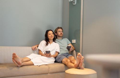 Maroochydore Hotel | Holiday Inn Express & Suites Sunshine Coast by IHG