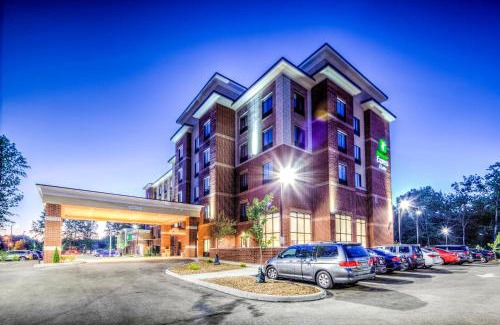 Westlake Hotel | Holiday Inn Express & Suites Cleveland/Westlake by IHG
