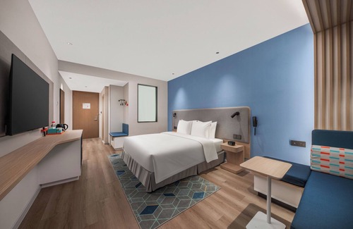 Linhai Hotel | Holiday Inn Express Taizhou Toumen Port by IHG