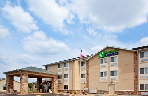 Tuscola Hotel | Holiday Inn Express Tuscola, an IHG Hotel