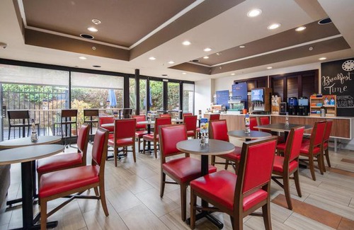 Castro Valley Hotel | Holiday Inn Express Castro Valley