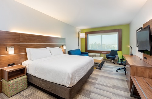 Moreno Valley Hotel | Holiday Inn Express & Suites Moreno Valley - Riverside, an Ihg Hotel