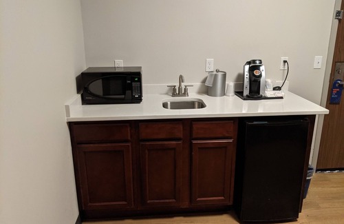 South Burlington Hotel | Holiday Inn Express South Burlington by IHG