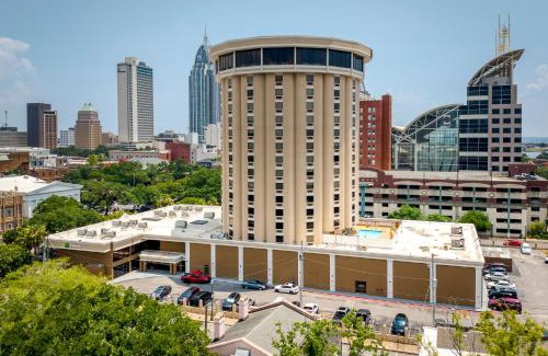 Central Business District Hotel | Holiday Inn Mobile Downtown Historic District by IHG