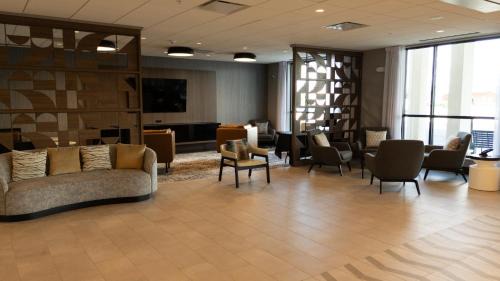 Osceola Hotel | Holiday Inn Osceola by IHG