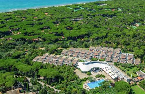 Castiglione della Pescaia House | Holiday Home Two-room Classic by Interhome