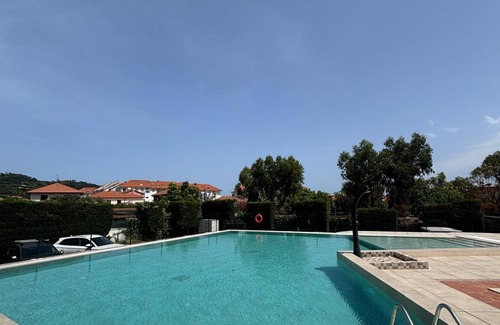 San Bartolomeo al Mare House | Holiday Home 'E2-2 Bilocale Superior Borgo Rovere' close to the Sea with Garden & Wi-Fi