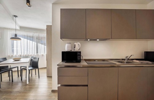 Mareo Apartment | Holiday Apartment "Dui Residenz Bun Sté" with Mountain View, Whirlpool & Garden