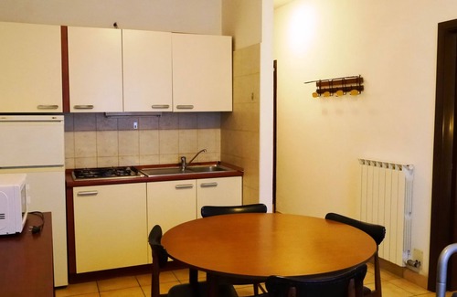 Lido degli Estensi Apartment | HOLIDAY RESIDENCE: sea and shopping within reach.