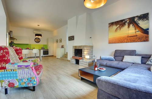 Fazana Villa | Holiday villa by the sea with a view of the island of Brijuni