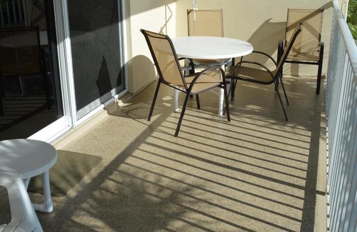 Indian Shores Apartment | Holiday Villas II ON THE BEACH w/Intercoastal View
