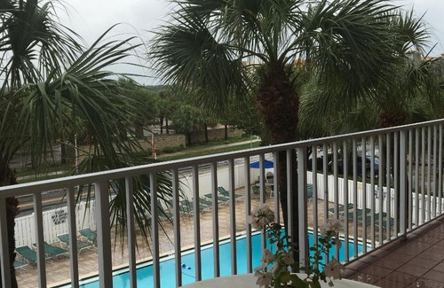 Indian Shores Apartment | Holiday Villas II ON THE BEACH w/Intercoastal View
