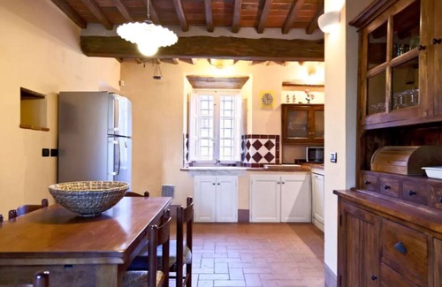 SantʼAndrea di Compito House | Holidayhome Petra - Rustic Tuscan house with pool and view 5 minutes from Lucca