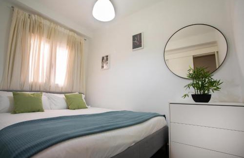 San Felipe Neri Apartment | Holidays2Malaga Alta City center Renovated 2 bedrooms apartment WiFi