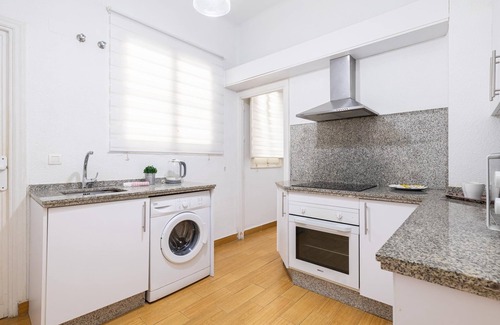 Ensanche Centro Apartment | Holidays2Malaga Heredia with terrace