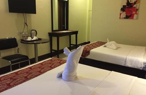 General Santos Hotel | Hollywood Suites
