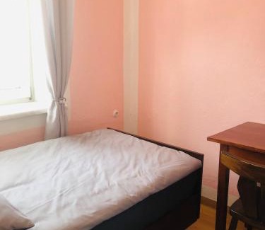 Engelhartszell Bed & Breakfast | Holmes Café & Pension