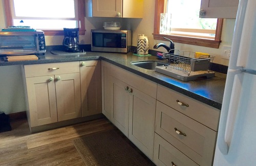 Holualoa Cottage | Holualoa Studio Cottage - GIANT OCEAN VIEW! Cool, private, near town