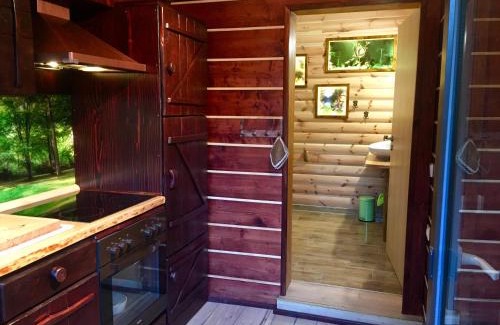 Wuthenow House | Holzhaus Trollblümchen am Wald und See