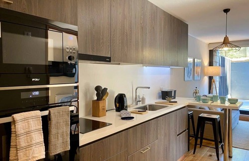 Puerto Varas Apartment | HOM I Amplio Depto con Piscina y Estacionamiento Privado 1002