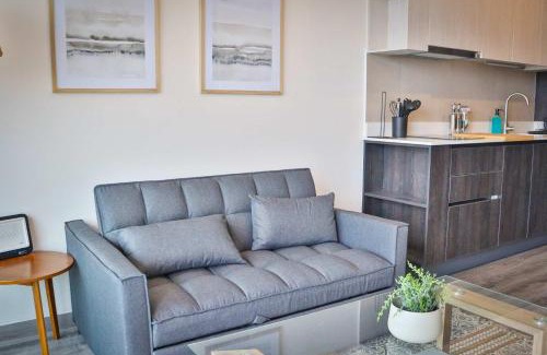 Nunoa Apartment | HOM I Nuevo Departamento en Nunoa Estacionamiento