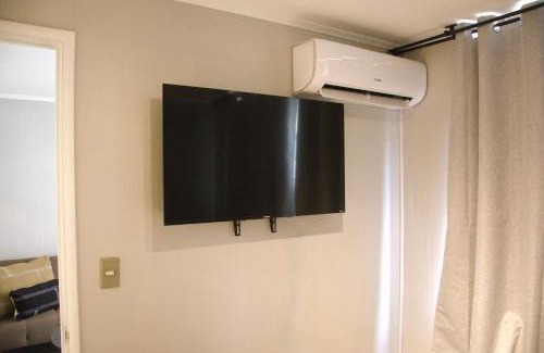 Downtown Santiago Apartment | HOM I TOP1 con AA Depto 1D1B en Marcoleta Santiago 7001
