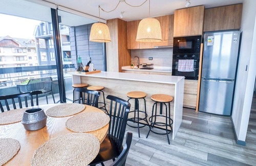 Puerto Varas Apartment | HOM I Vista al Lago Depto con Estacionamiento