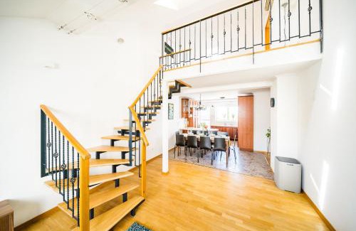 Nove Mesto Apartment | HOME ALONE 5BR+3BATH Penthouse in center of Prague