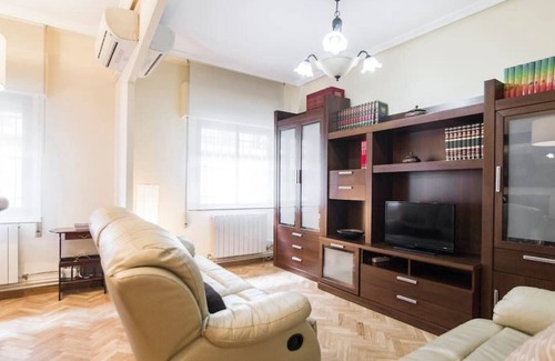 La Latina Apartment | Home and Private Terrace | WiFi + Aircon