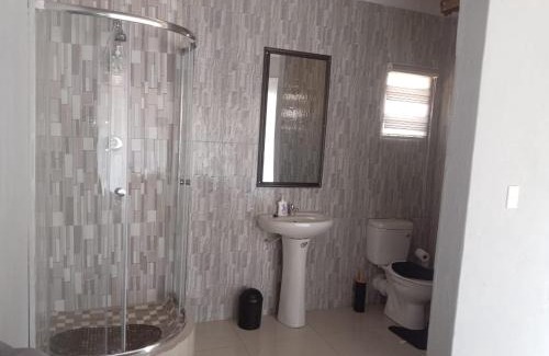 Leeupoort Bed & Breakfast | Home at Reaneo