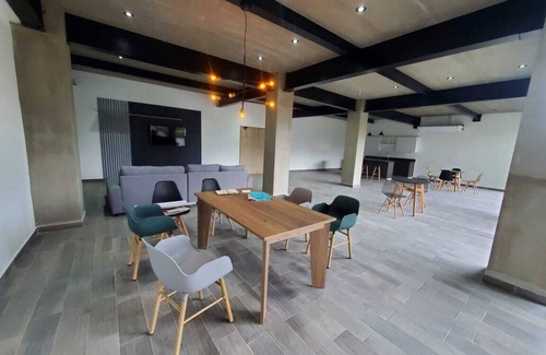 San Salvador Apartment | Home away from home with a view!n