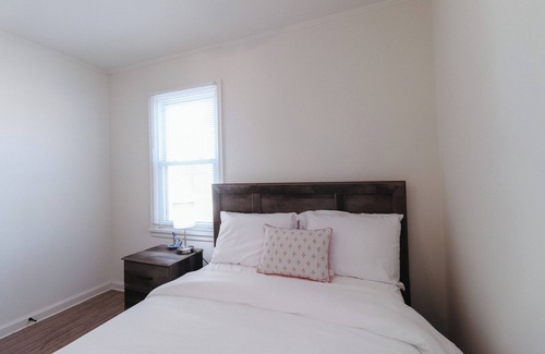 South Central Omaha House | Home away from home. 10 minutes from major Omaha attractions.