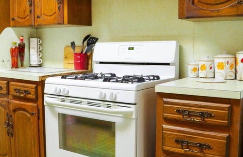 Downtown House | Home Away From Home 4 BR Lafayette Stay in the Heart of Town