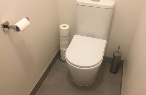 Mildura Apartment | Home Away From Home. 5 min drive to the CBD