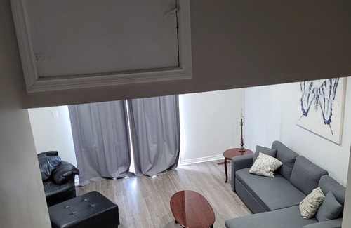 Brampton House | Home away from Home