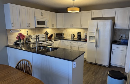 Grand Bend House | Home Away From Home in Grand Bend