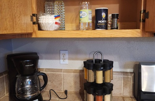 Elk Grove House | Home Away From Home!nFamily Friendly near popular attractions in Elk Grove!