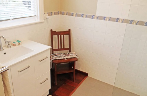 Albany Cottage | Home away from home only better