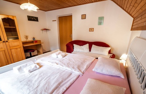 Bohinjska Bistrica House | Home Away From Home