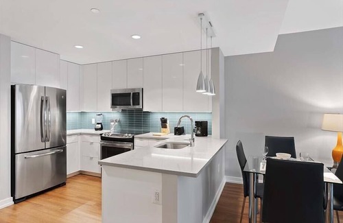 Central Village Apartment | Home away from Home! Brookline 1BR nr Boston & T station